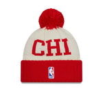 New Era - Men's Chicago Bulls 2022 NBA Draft Cuffed Knit Pom Hat (60243296)