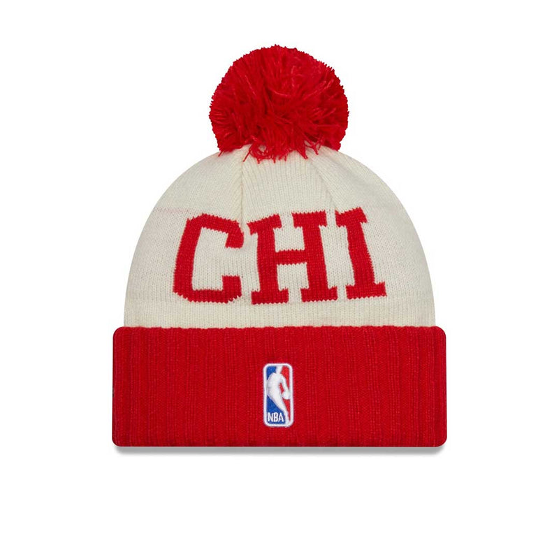 New Era - Men's Chicago Bulls 2022 NBA Draft Cuffed Knit Pom Hat (60243296)
