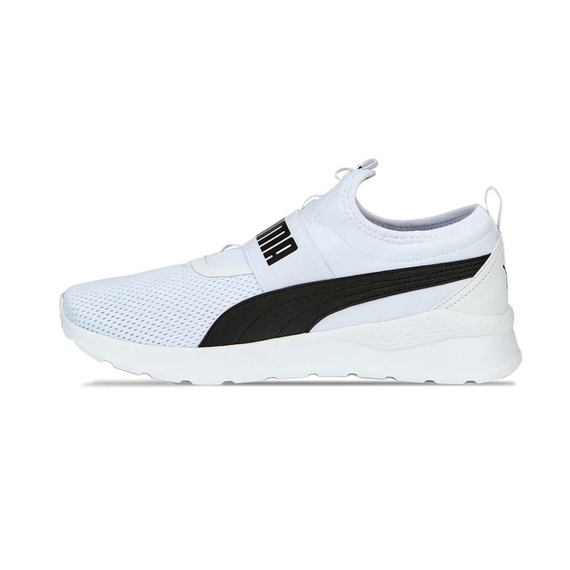 Low top deals pumas mens