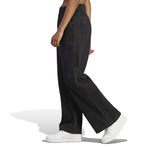 adidas - Women's adidas Originals x Kseniaschnaider 3-Stripes Jeans (IJ8338)