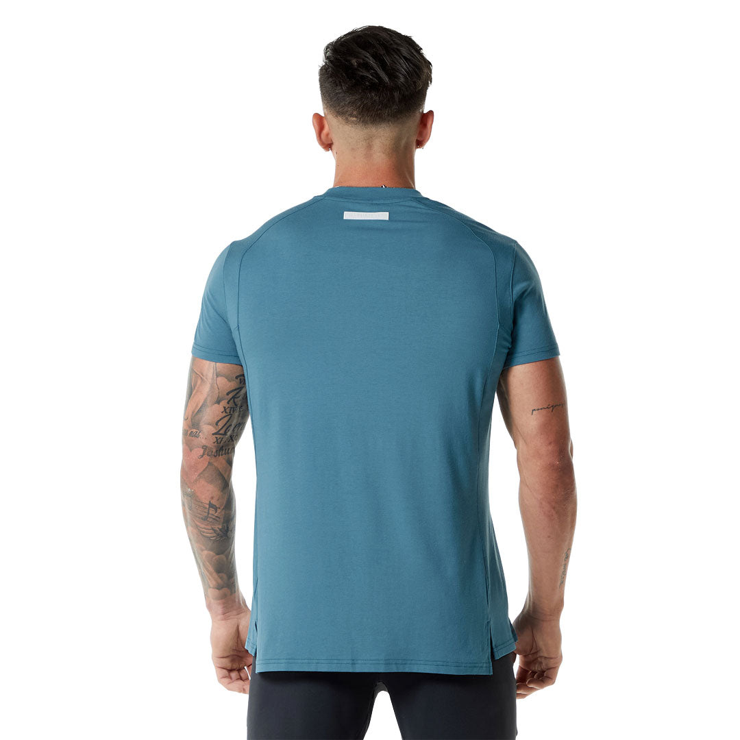 Alphalete - Men's Premium Stepped Hem Short Sleeve T-Shirt (AA1-MPSHSS –  SVP Sports