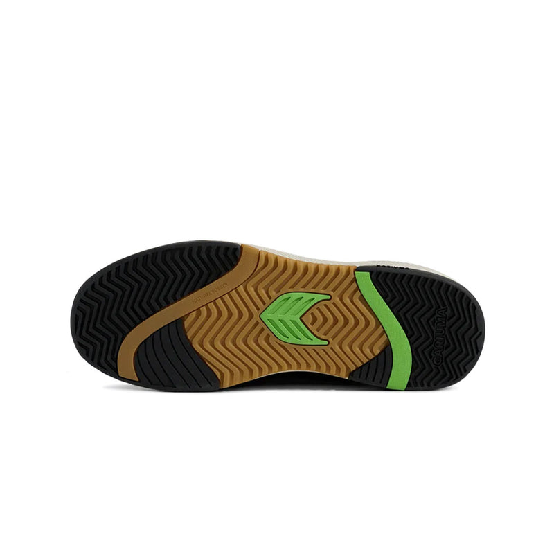 Cariuma - Women's UBA Pro Suede Shoes (701911B06W)