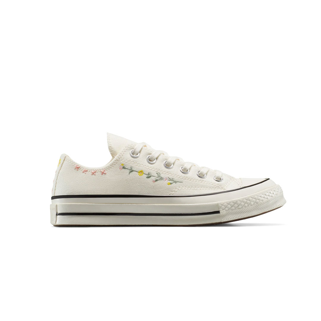 Converse - Unisex Chuck 70 Embroidered Flowers Low Top Shoes