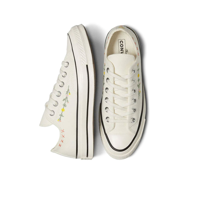 Converse - Unisex Chuck 70 Embroidered Flowers Low Top Shoes (A15084C)
