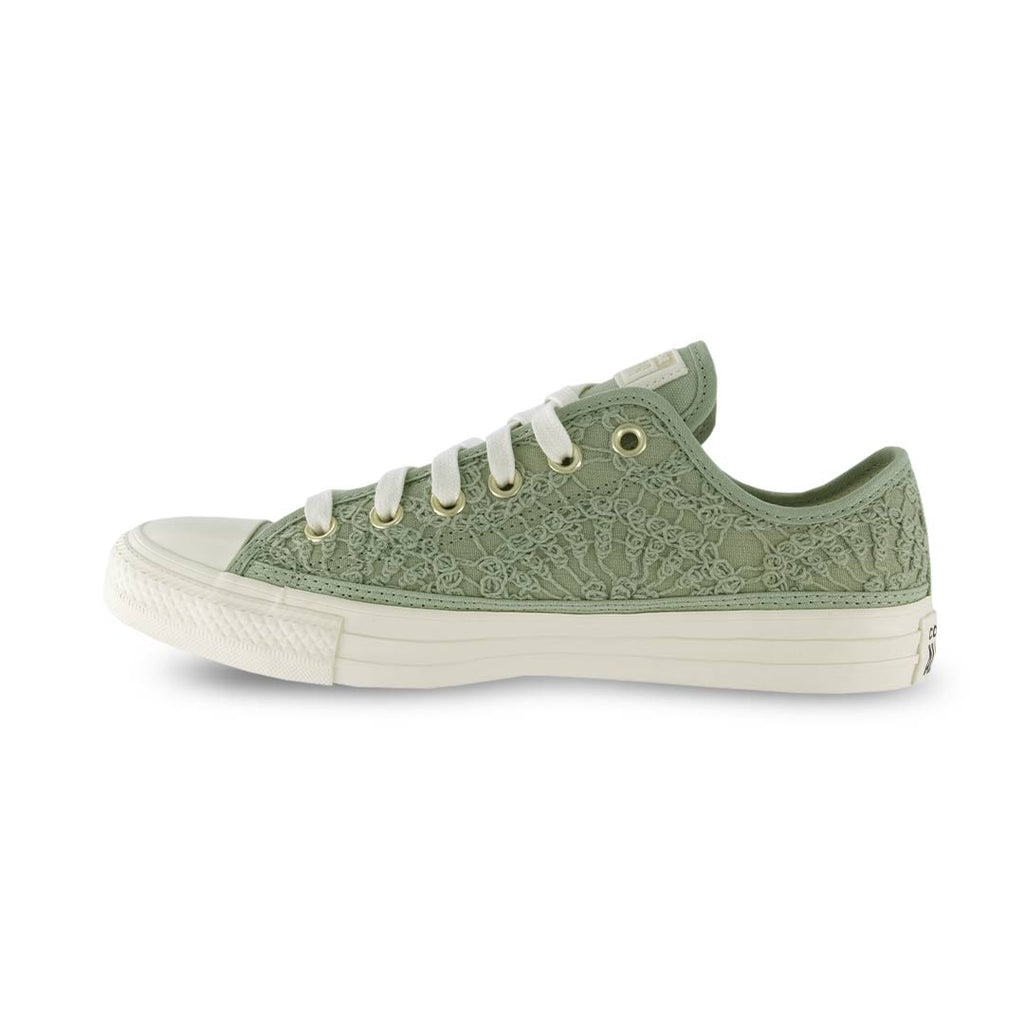 Converse - Women's Chuck Taylor All Star Ox Shoes (A06226C)