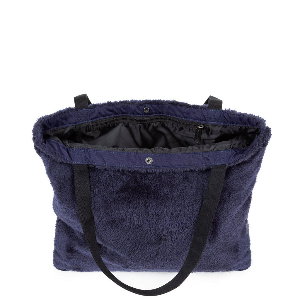Eastpak - Charlie Fuzzy Shoulder Bag (82BMEH8)