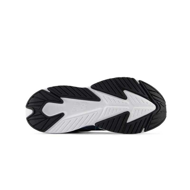 New Balance - Kids' (Junior) Rave Run V2 Shoes (GKRAVKP2-M)