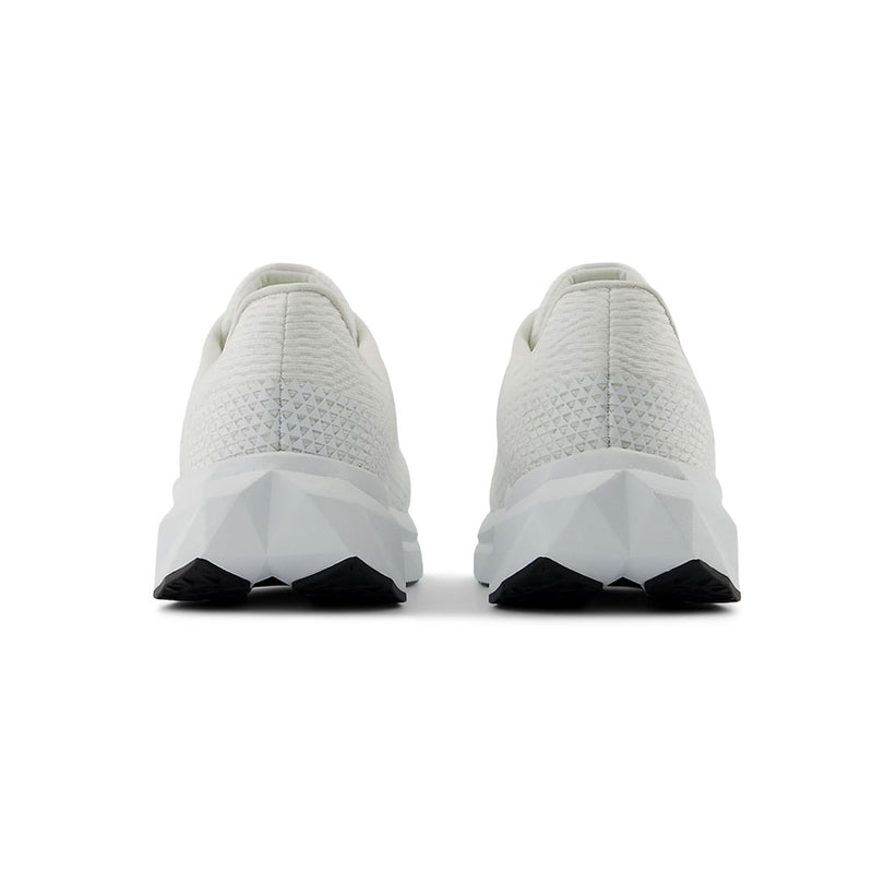 New Balance - Men's FuelCell Propel v5 Shoes (MFCPRLW5-D)