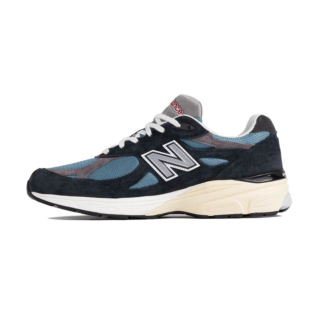 New Balance - Unisex Made in USA 990v3 Shoes (M990TE3)