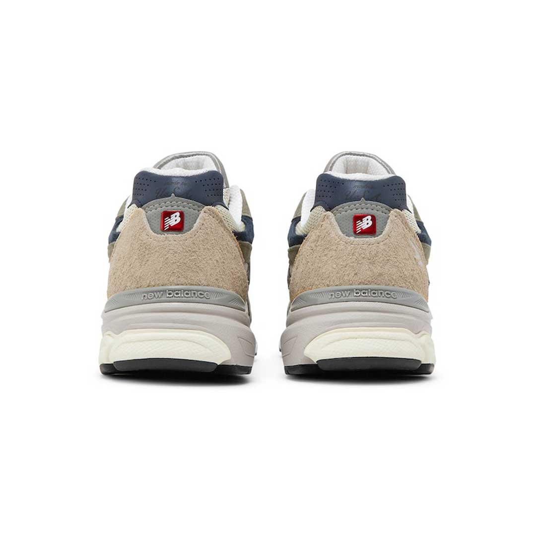 New Balance - Unisex Made In USA 990v3 Shoes (M990TO3-D