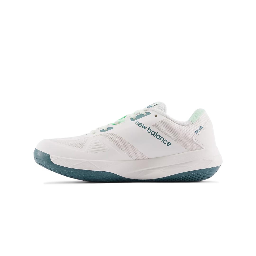 New Balance - Women's 796 v4 Shoes (WCH796N4-B) – SVP Sports