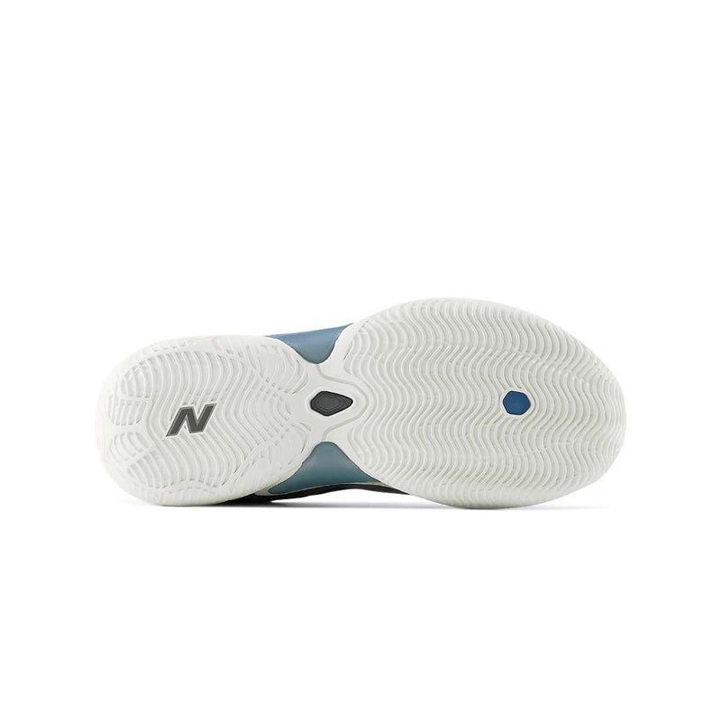 New Balance - Men's Fresh Foam BB v3 Shoes (BBFRSSH3-D)
