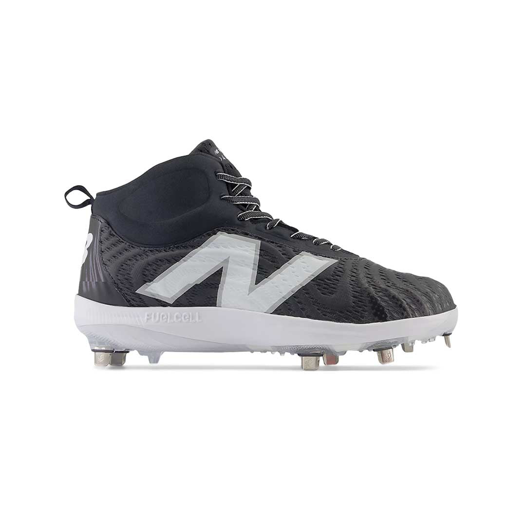 Metal new balance baseball cleats 2025
