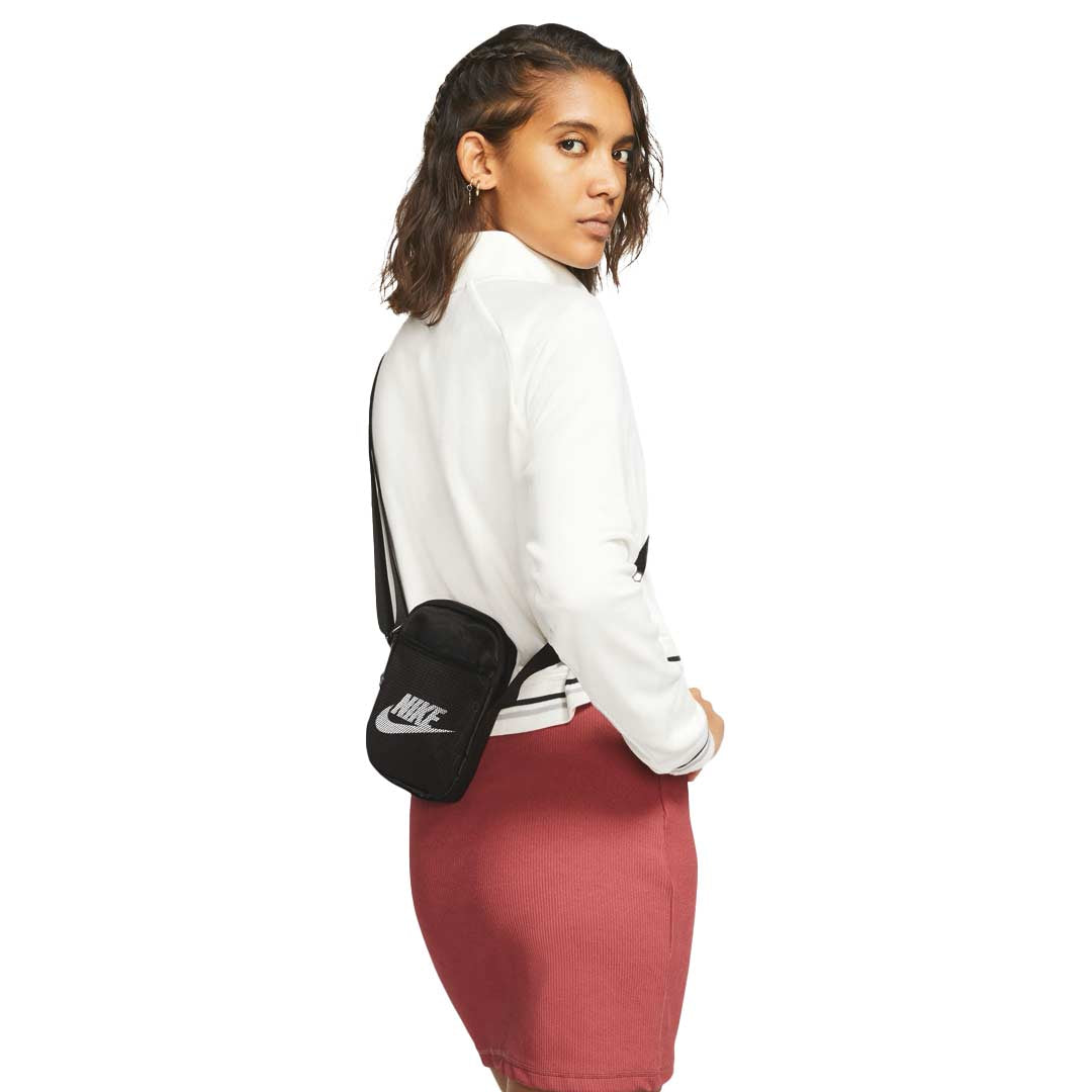 Nike - Heritage Crossbody Bag (BA5871 010) – SVP Sports