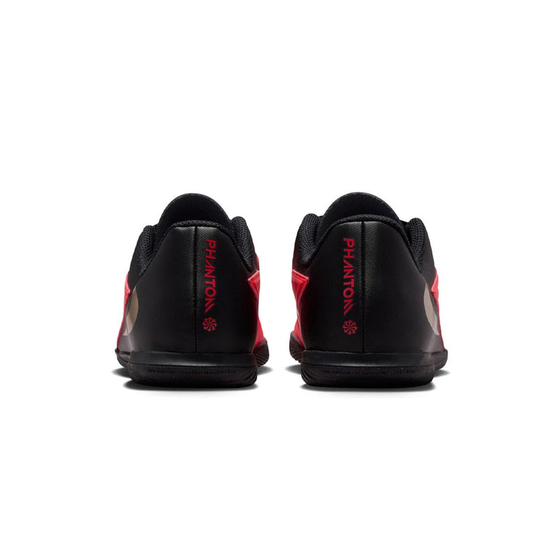 Nike - Kids' (Preschool & Junior) Phantom 6 Low Club Indoor Court Soccer Shoes (HQ2031 600)