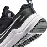 Nike - Kids' (Preschool) Cosmic Runner Shoes (HM4400 003)