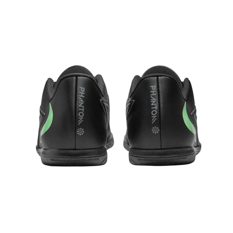 Nike - Men's Phantom 6 Low Club Indoor Court Soccer Shoes (HQ2323 001)
