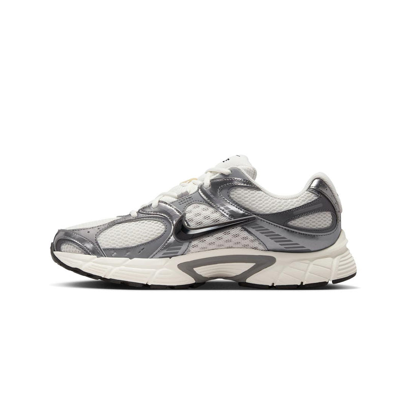 Nike - Men's V5 RNR Shoes (HJ5228 009)