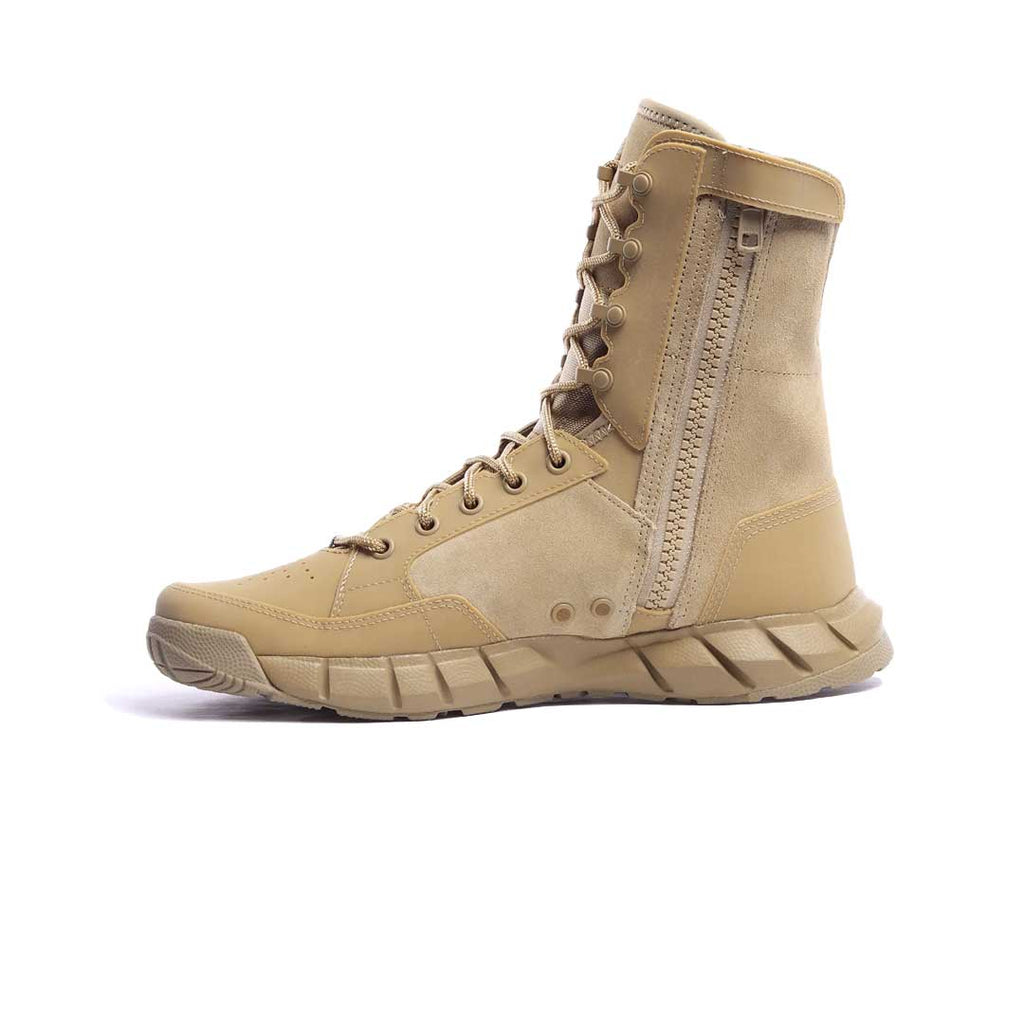 Oakley - Unisex Coyote Boots (FOF100467 889)