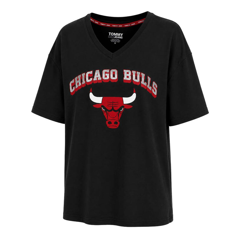 Tommy Jeans - Women's Chicago Bulls V-Neck T-Shirt (6G23B377 BULLS)
