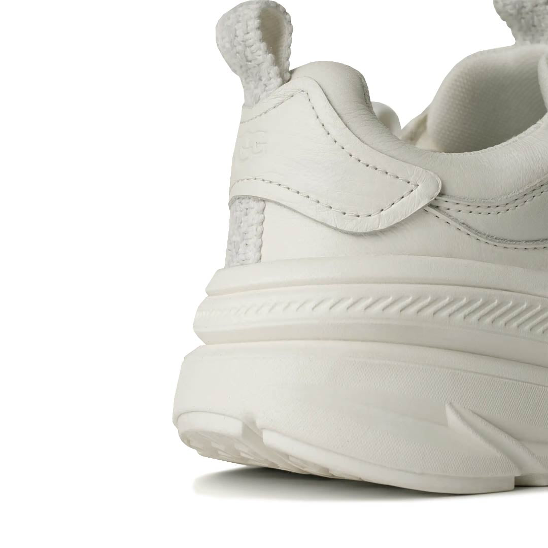 UGG ホワイト　スニーカー W CA1　1142630-WHT 楽天市場】【最大1000円OFFクーポン発行中】 アグ UGG スニーカー