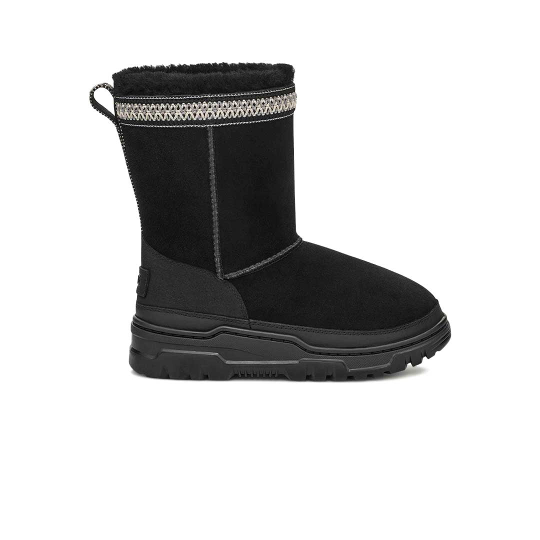 UGG® - Kids' (Preschool & Junior) Classic Short TrailGazer Boots