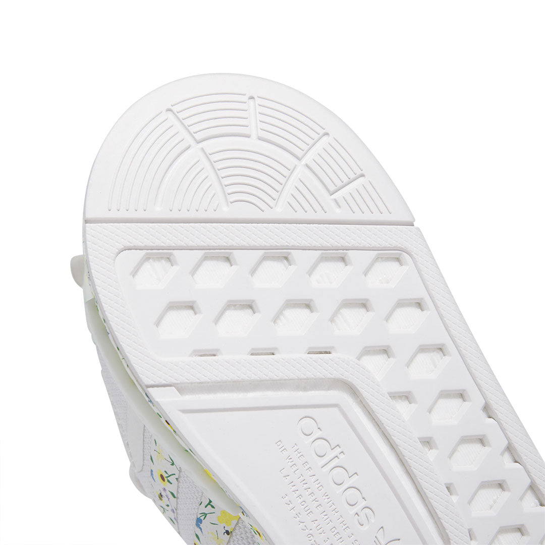 adidas - Kids' (Junior) NMD R1 Shoes (IG7296) SVP Sports adidas - Kids' (Junior) NMD R1 Shoes (IG7296) SVP Sports