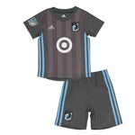 adidas - Ensemble de maillot 2 pièces Minnesota United FC pour enfants (tout-petits) (RS42KB MU)