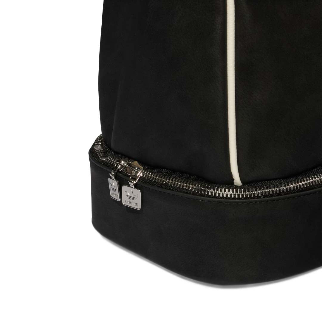 アディダス　ラージプレミアムボウリングバッグ　JW0307 adidas - Large Premium Bowling Bag (JW0307) – SVP Sports