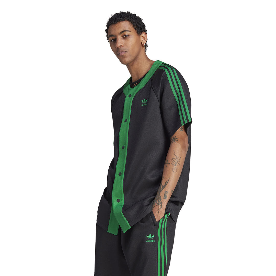 adidas Men s Adicolor Classics Short Sleeve Shirt II5782 SVP Sports
