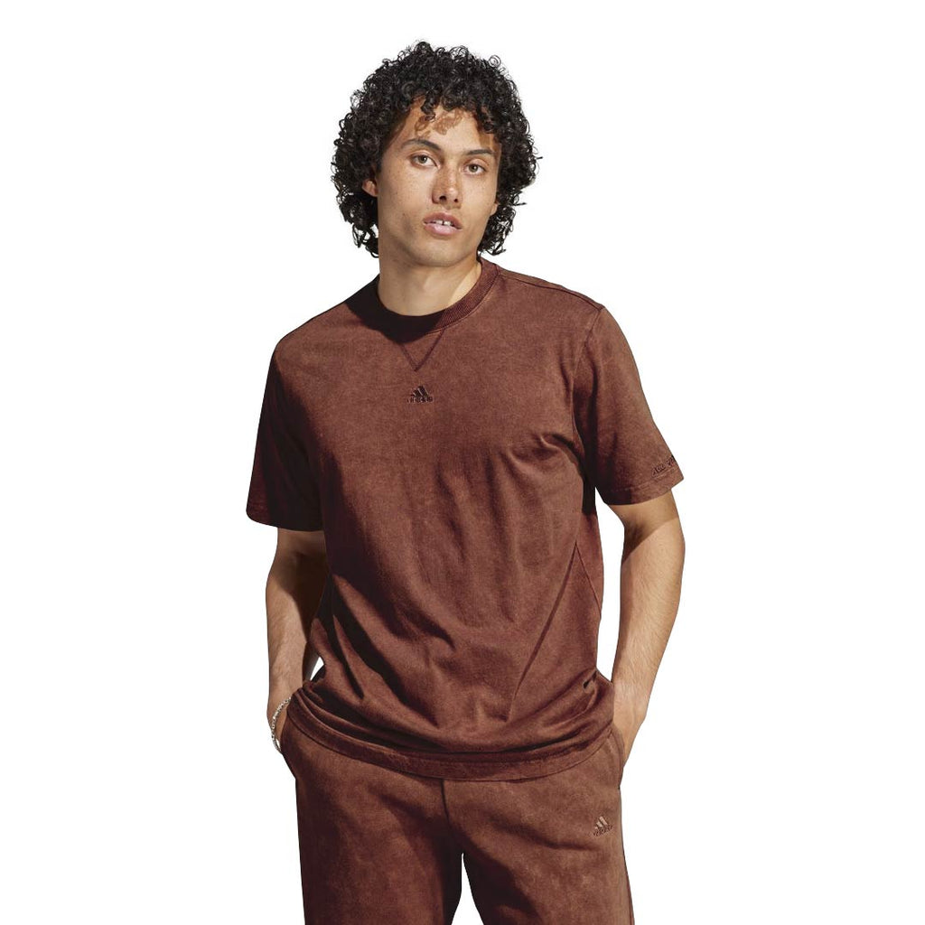 adidas - T-shirt à manches courtes All SZN Garment Wash pour hommes (IB4072) 