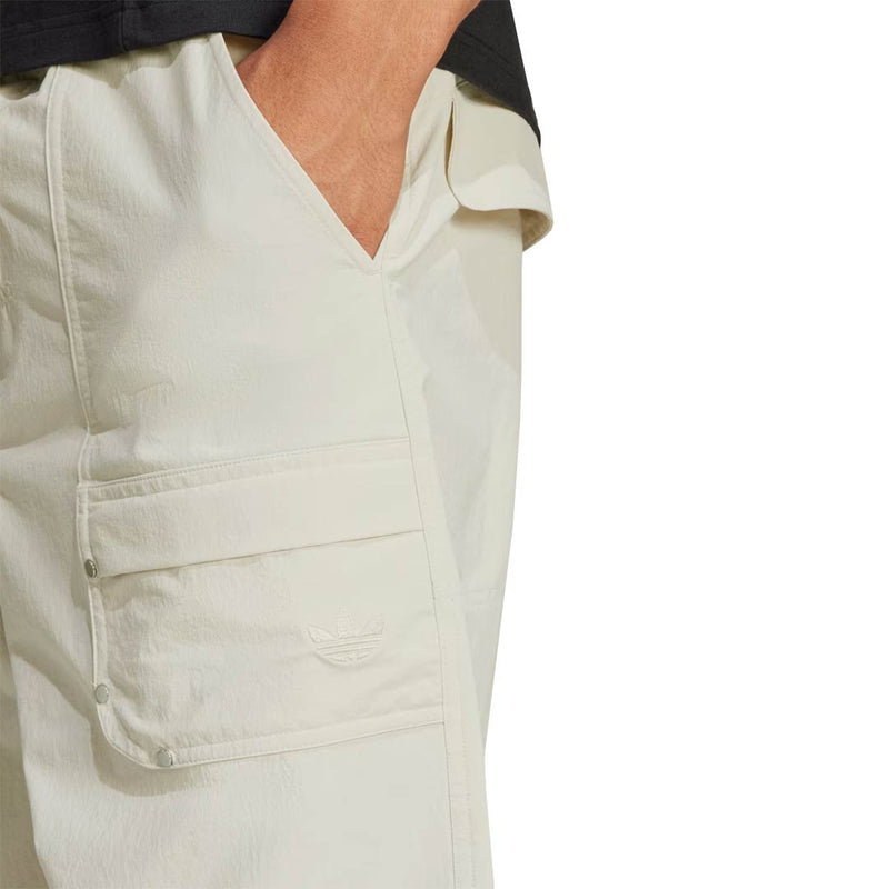 adidas - Men's Premium Essentials Archive Utility Pant (JD5763)