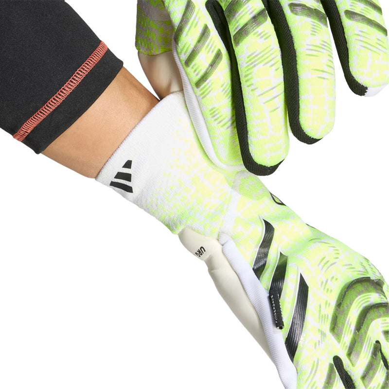 adidas - Predator Pro Fingersave Goalkeeper Gloves (JN5354)