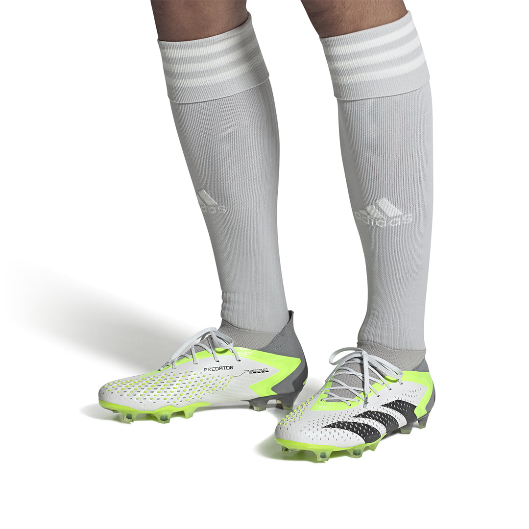 adidas - Unisex Predator Accuracy.1 Firm Ground Cleats (GZ0035