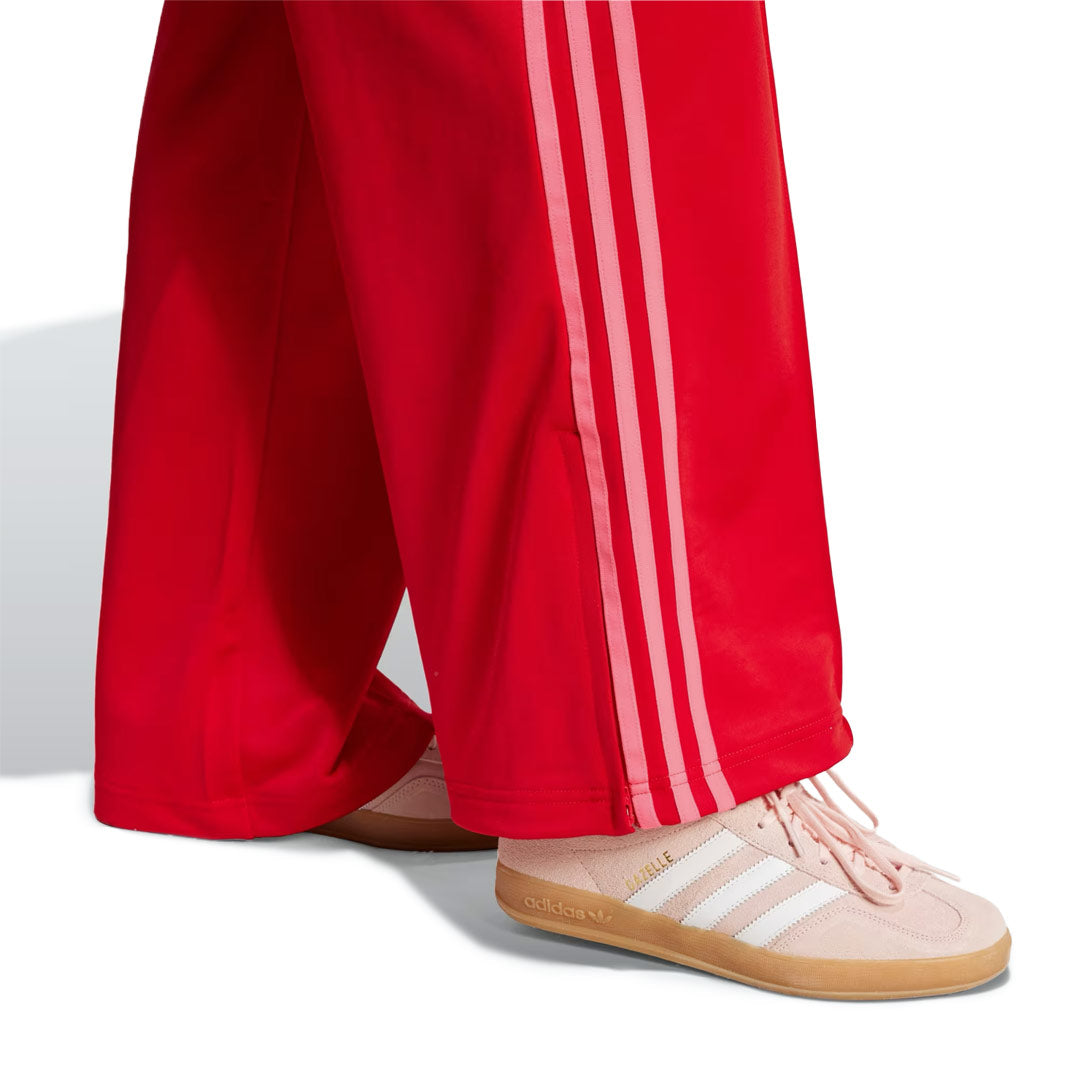 adidas - Women's Adicolor Classic Firebird Loose Track Pant