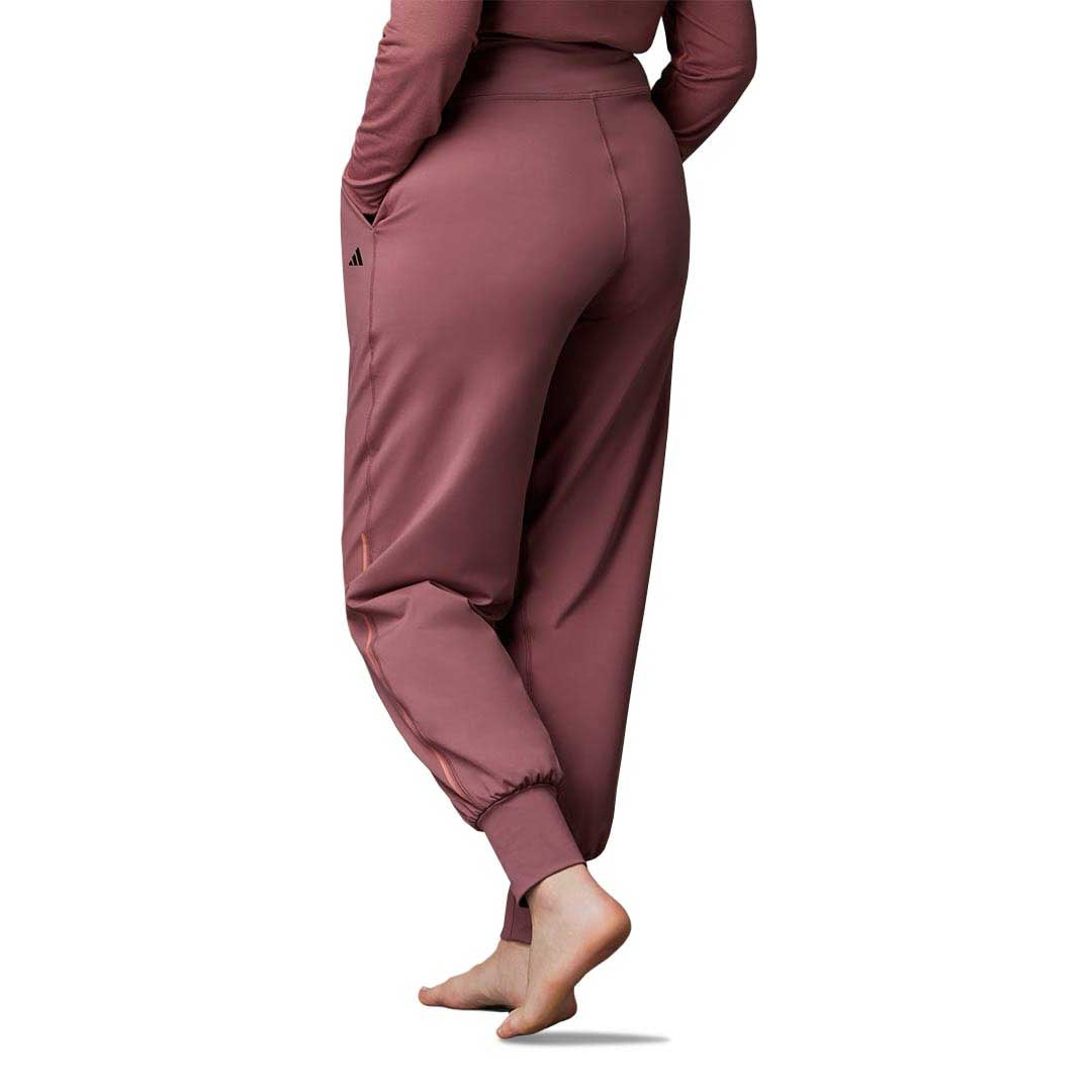 adidas - Women's Authentic Balance Yoga Pant (Plus Size) (HZ6313