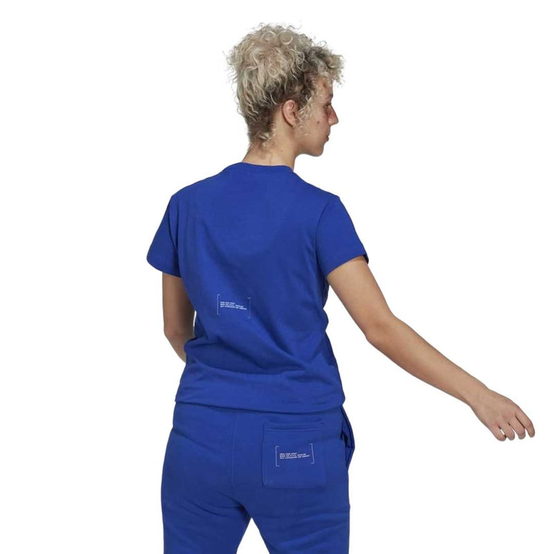 adidas - Women's Classic T-Shirt (HP1589)