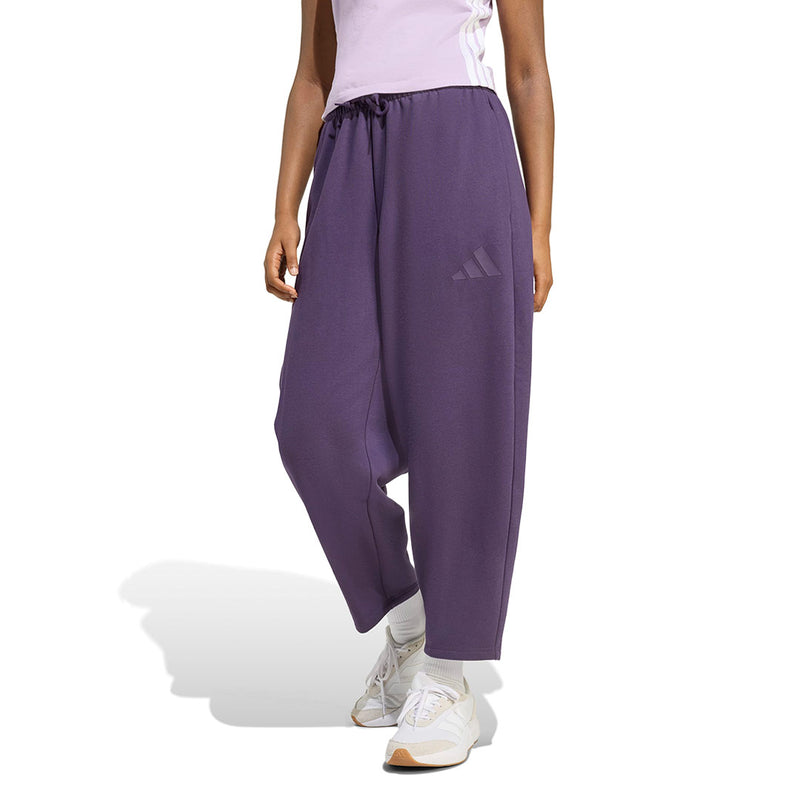adidas - Women's Essentials Contemporary Logo Fleece Barrel Pant (JV7334)