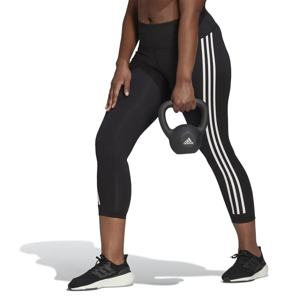 adidas - Legging 7/8 Optime Trainicons 3 bandes pour femme (grande taille) (H64212) 