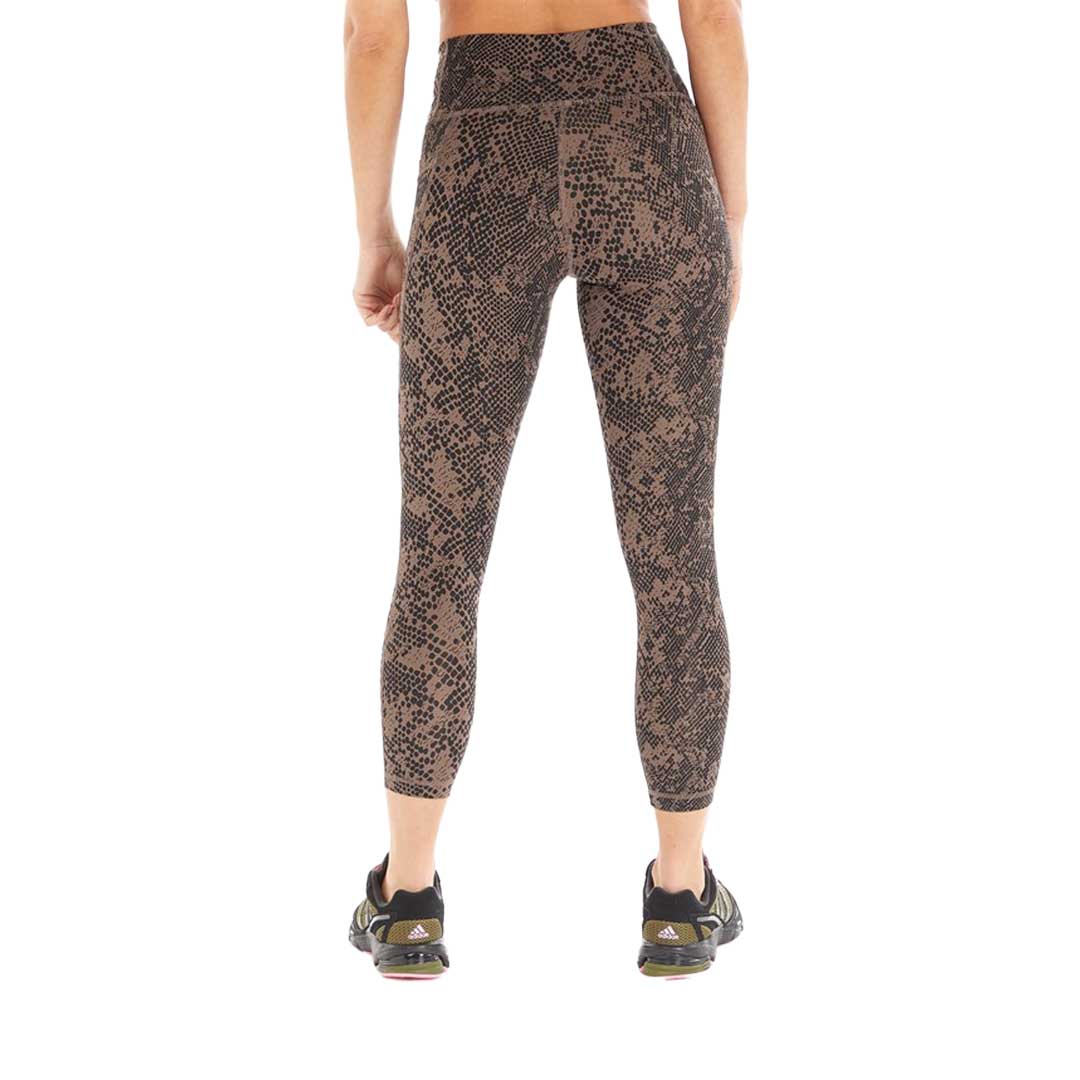adidas - Women's Stash Pocket Animal Print 7/8 Leggings (HR2965