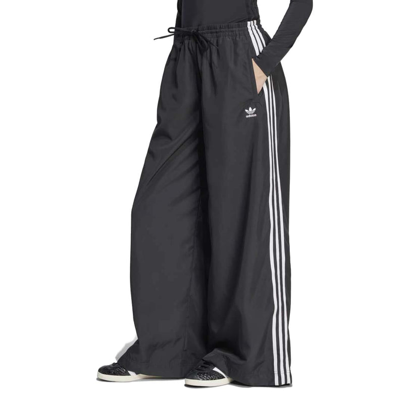 adidas - Women's Adicolor Firebird Oversized Track Pant (JD3390)