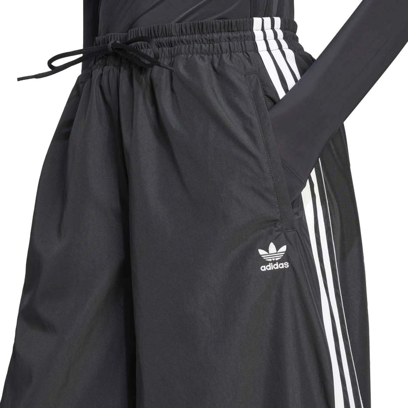 adidas - Women's Adicolor Firebird Oversized Track Pant (JD3390)