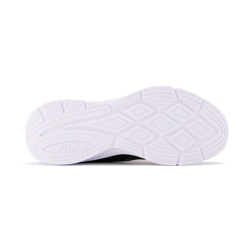 Preschool white clearance nike shoes
