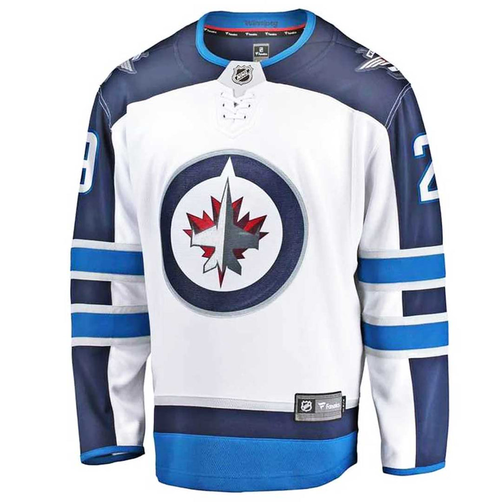 Winnipeg Jets Jersey Patrik Laine #29 Size Youth large/XL NHL