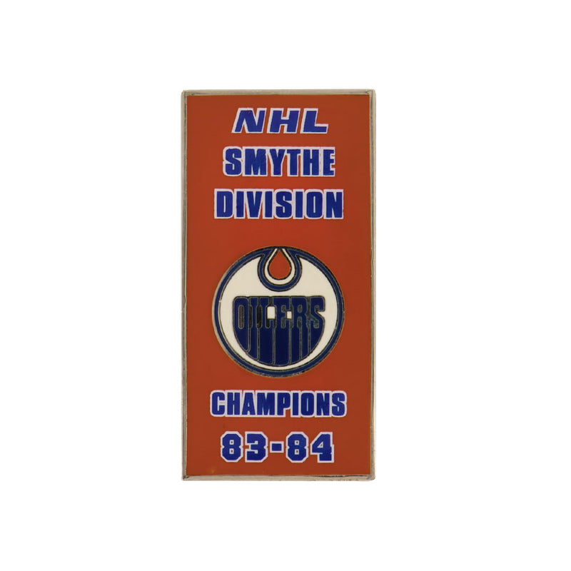 NHL - Edmonton Oilers 1984 Smythe Division Banner Pin Sticky Back (OILSMY84S)
