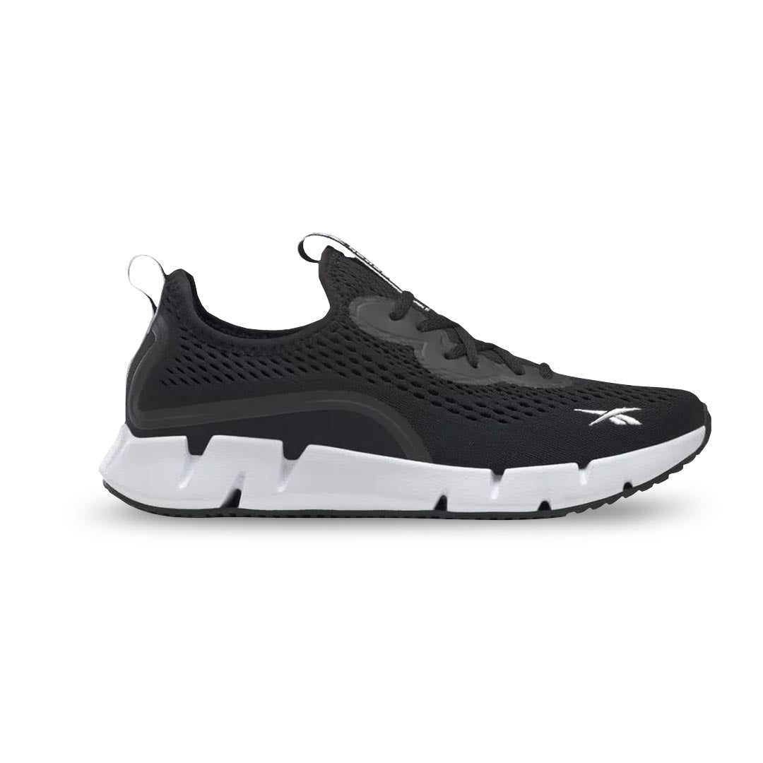 Reebok shoes with balls on bottom shop