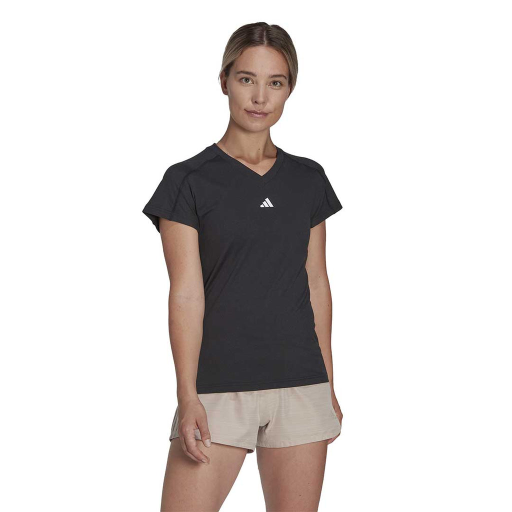 adidas - T-shirt à col en V Train Essentials pour femmes (HN5543)